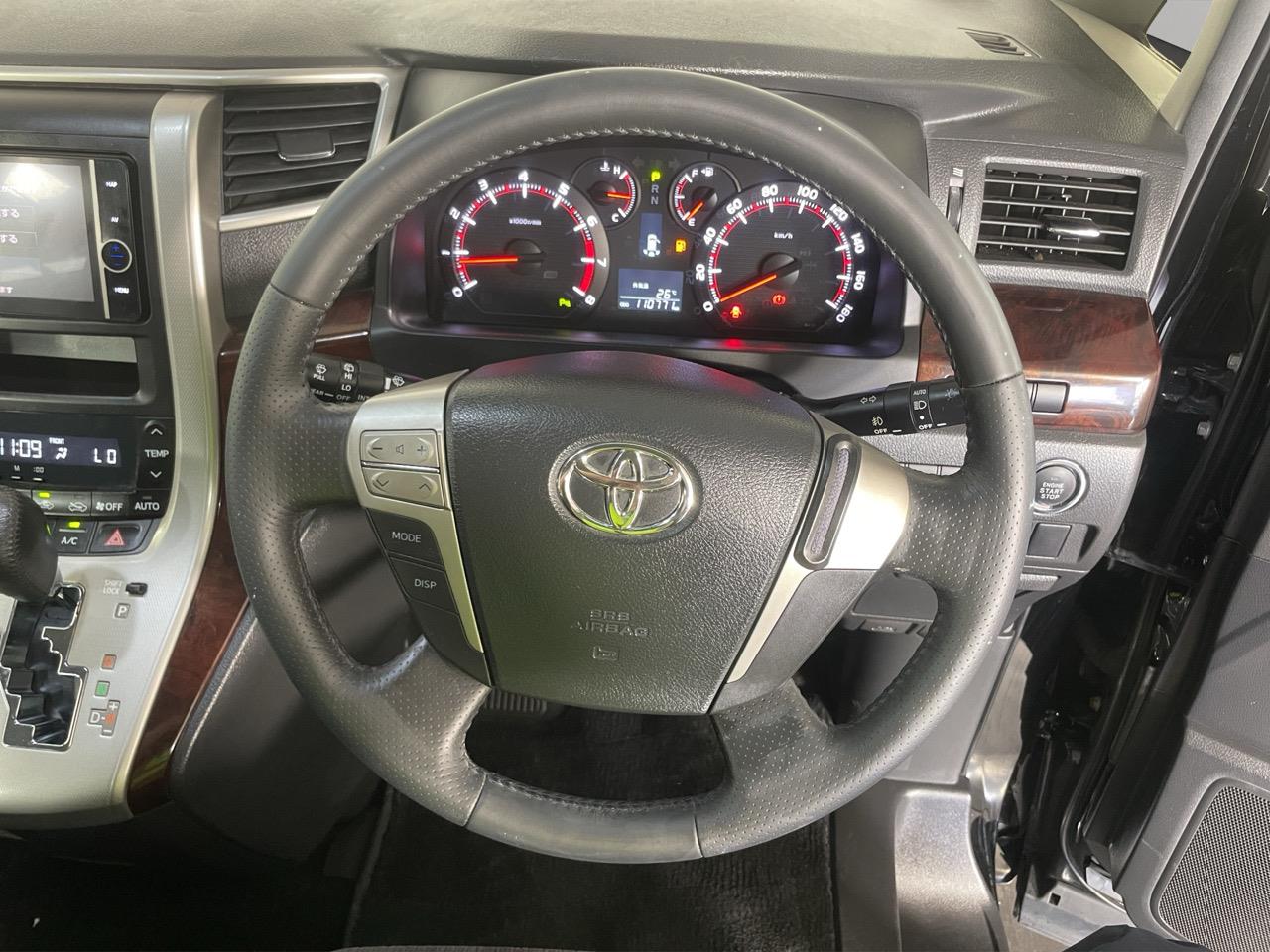 2013 Toyota Vellfire 2.4 Z People Mover REVERSING CAMERA + PARKING SENSORS