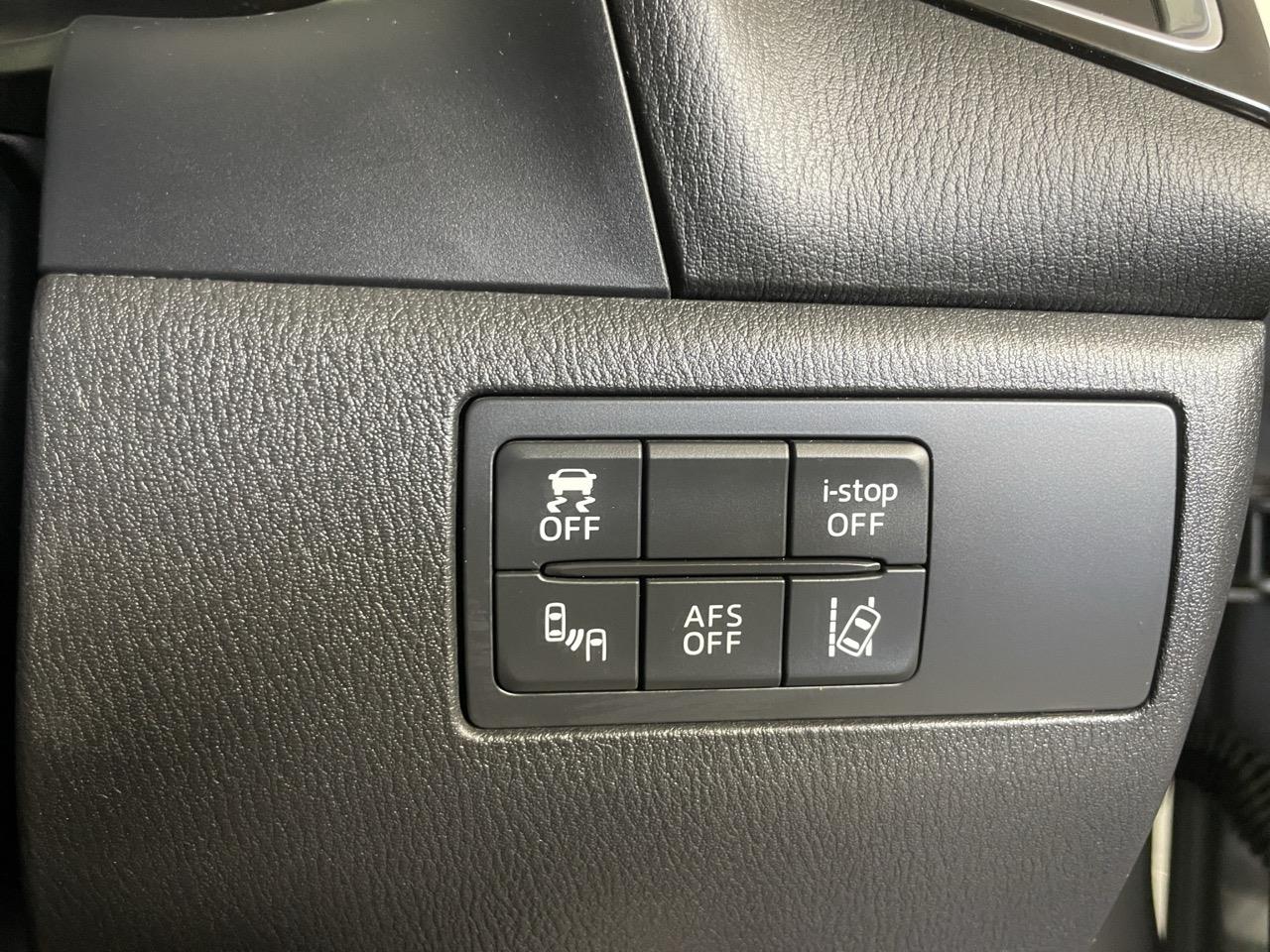 2015 Mazda Axela 3 Late Shape 2.0 Hatchback REVERSING CAMERA + PUSH SRART + I-STOP