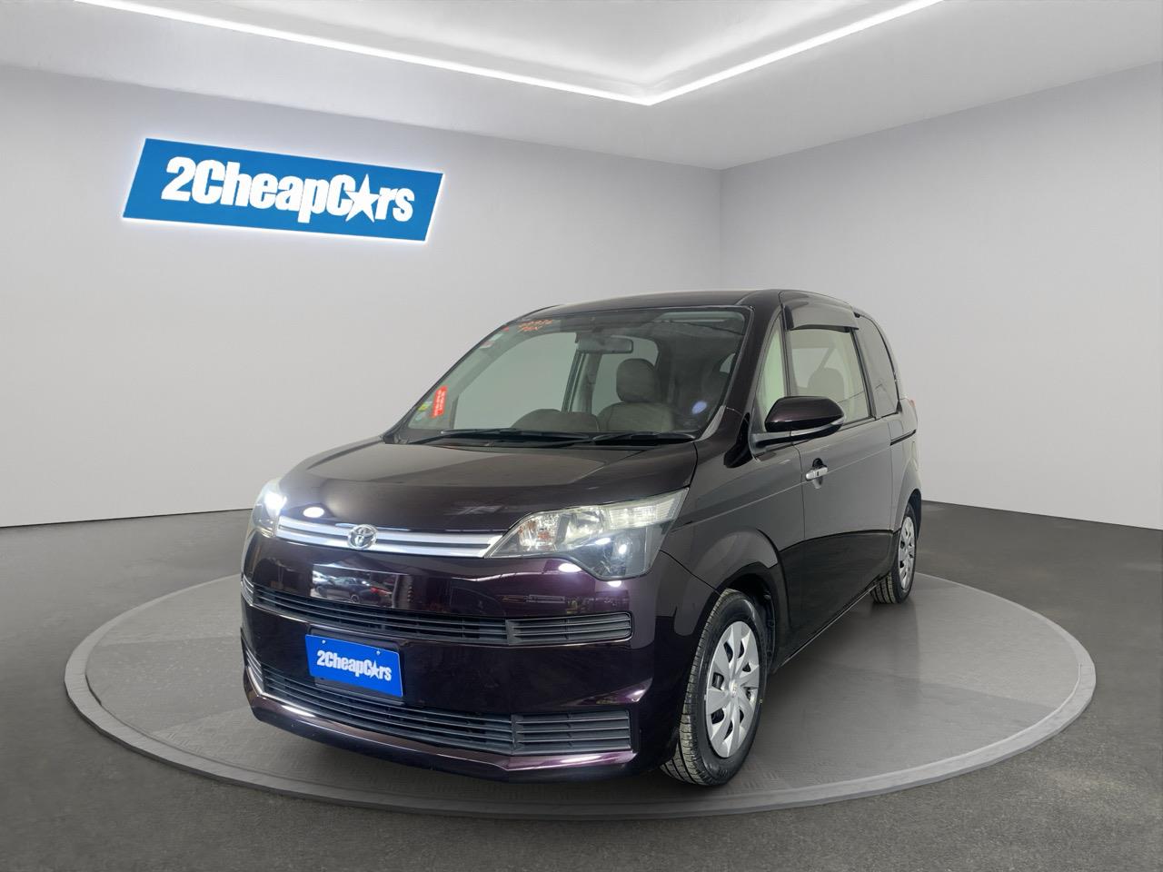 2015 Toyota SPADE 1.5F Hatchback