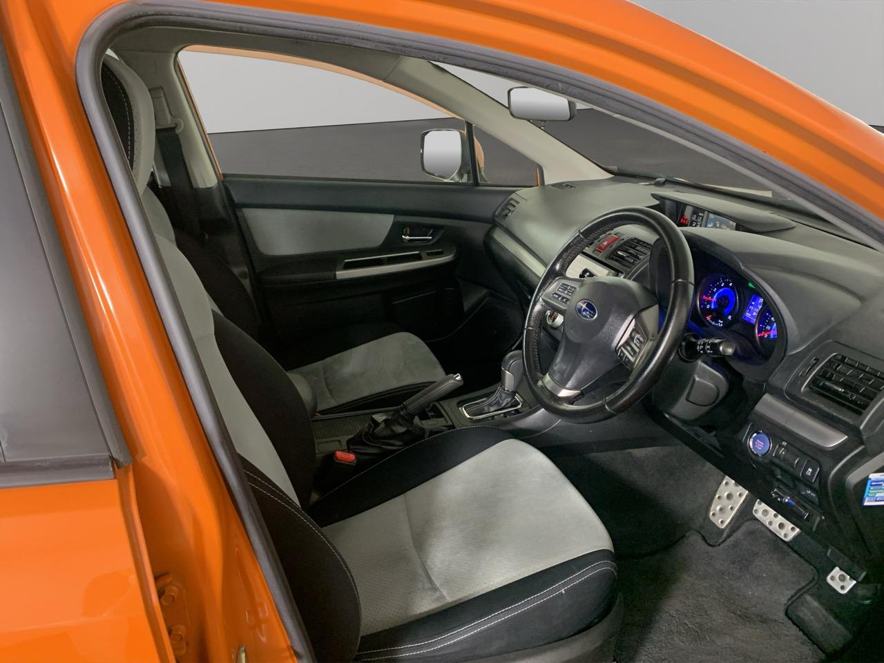 2014 Subaru XV HYBRID 2.0 L EYESIGHT AWD RV/SUV AWD + REVESING CAMERA + CRUISE CONTROL