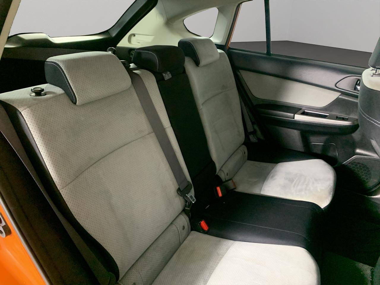 2014 Subaru XV HYBRID 2.0 L EYESIGHT AWD RV/SUV AWD + REVESING CAMERA + CRUISE CONTROL