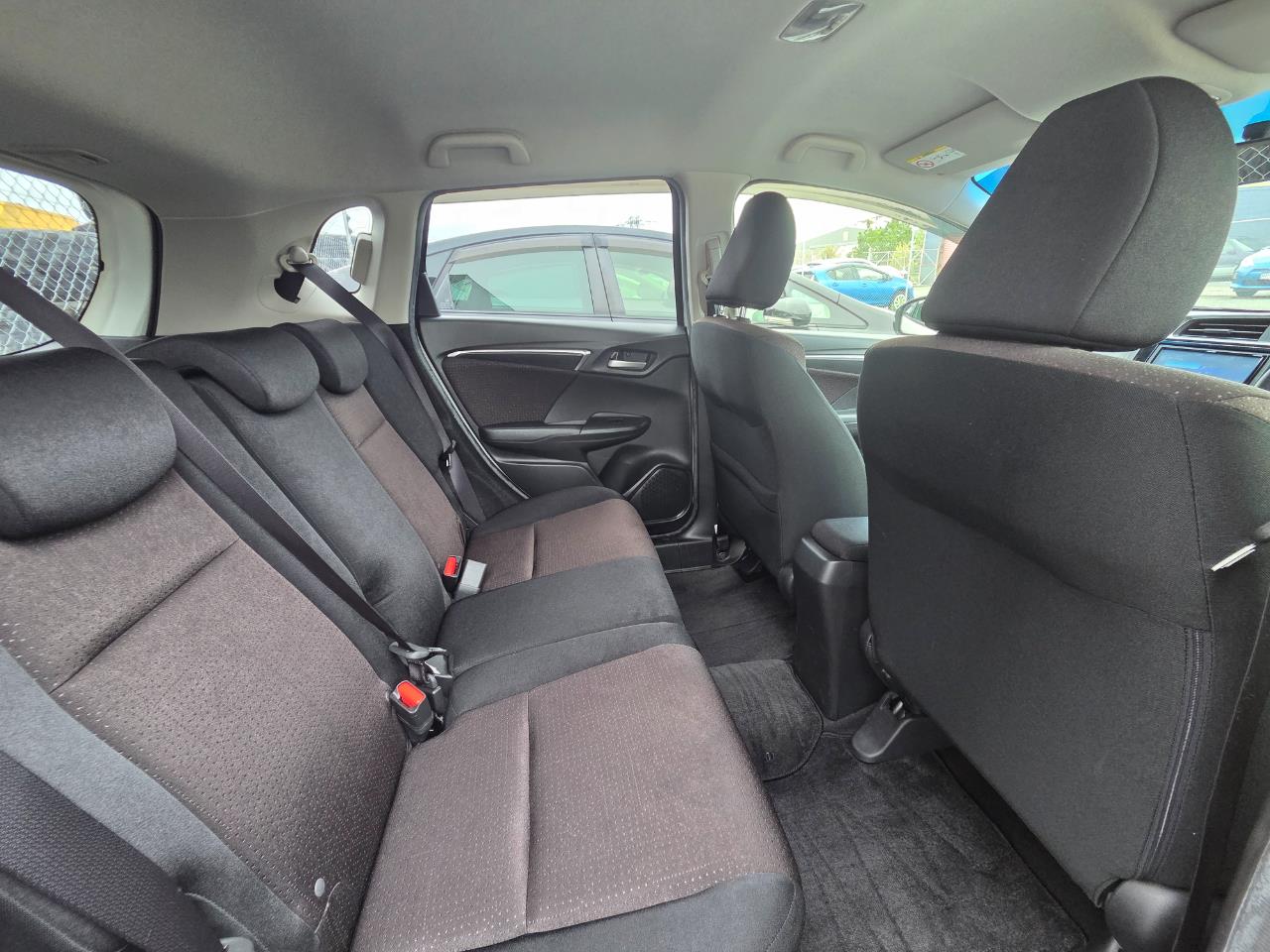 2015 Honda Fit Jazz Hybrid Hatchback REVERSING CAMERA + PUSH START