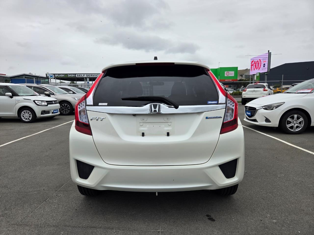 2015 Honda Fit Jazz Hybrid Hatchback REVERSING CAMERA + PUSH START