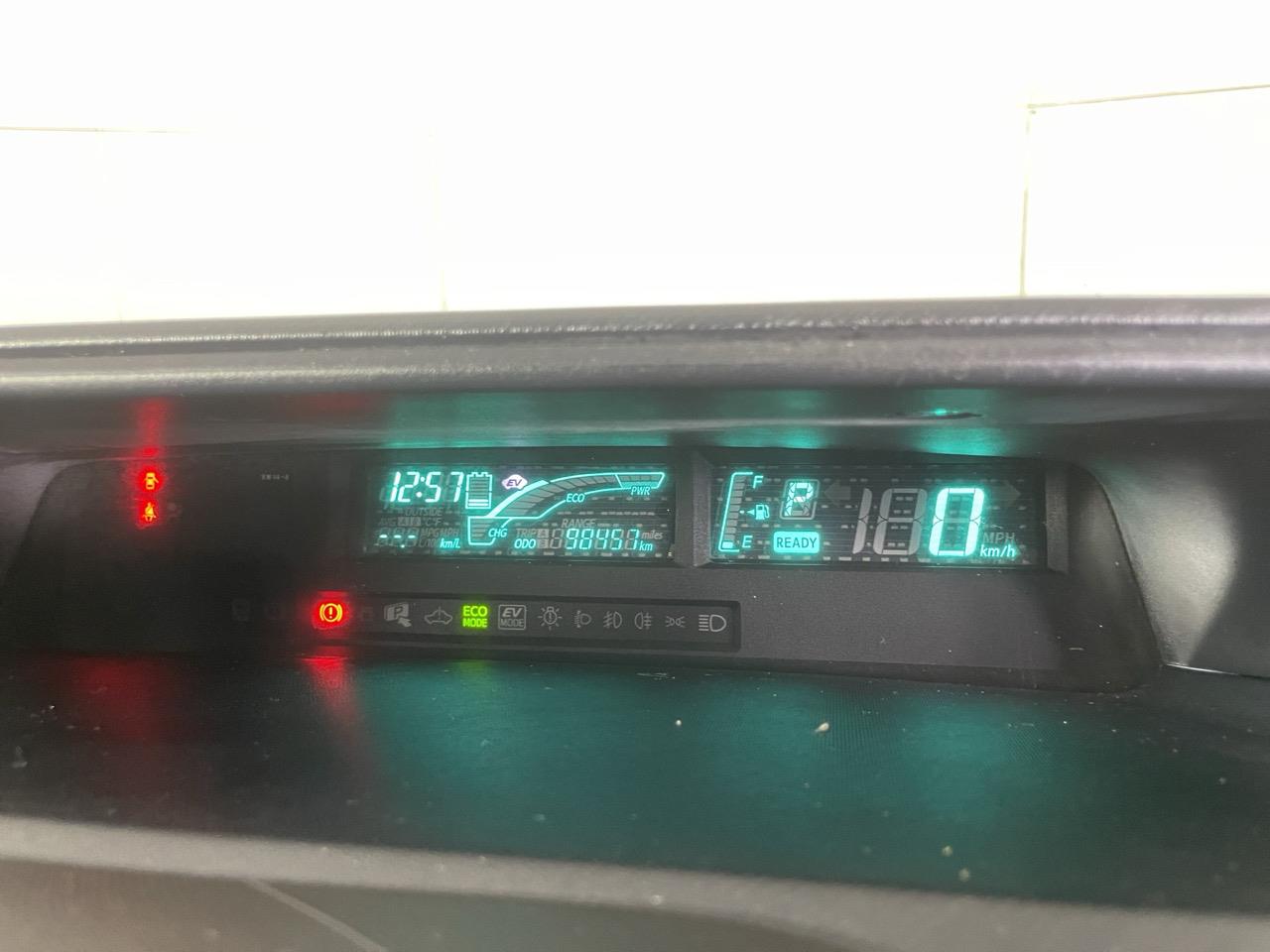 2013 Toyota Aqua G Hatchback HEATED SEATS + AUTO LIGHTS + PUSH BUTTON START