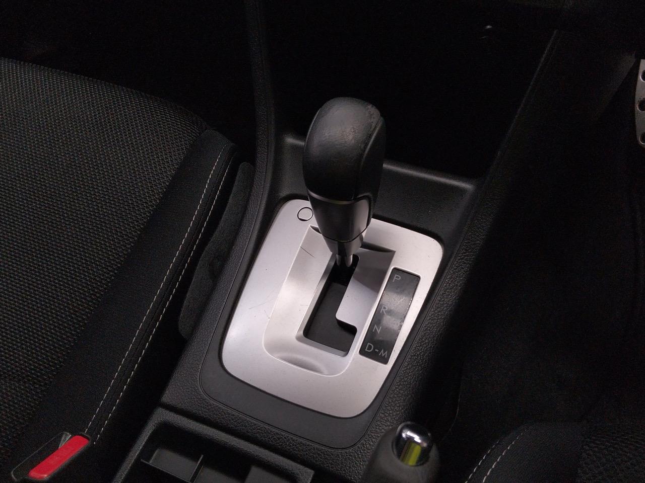 2013 Subaru XV 2.0i-L EYESIGHT 4WD RV/SUV AWD + CRUISE CONTROL + POWER ADJUSTMENT SEATS