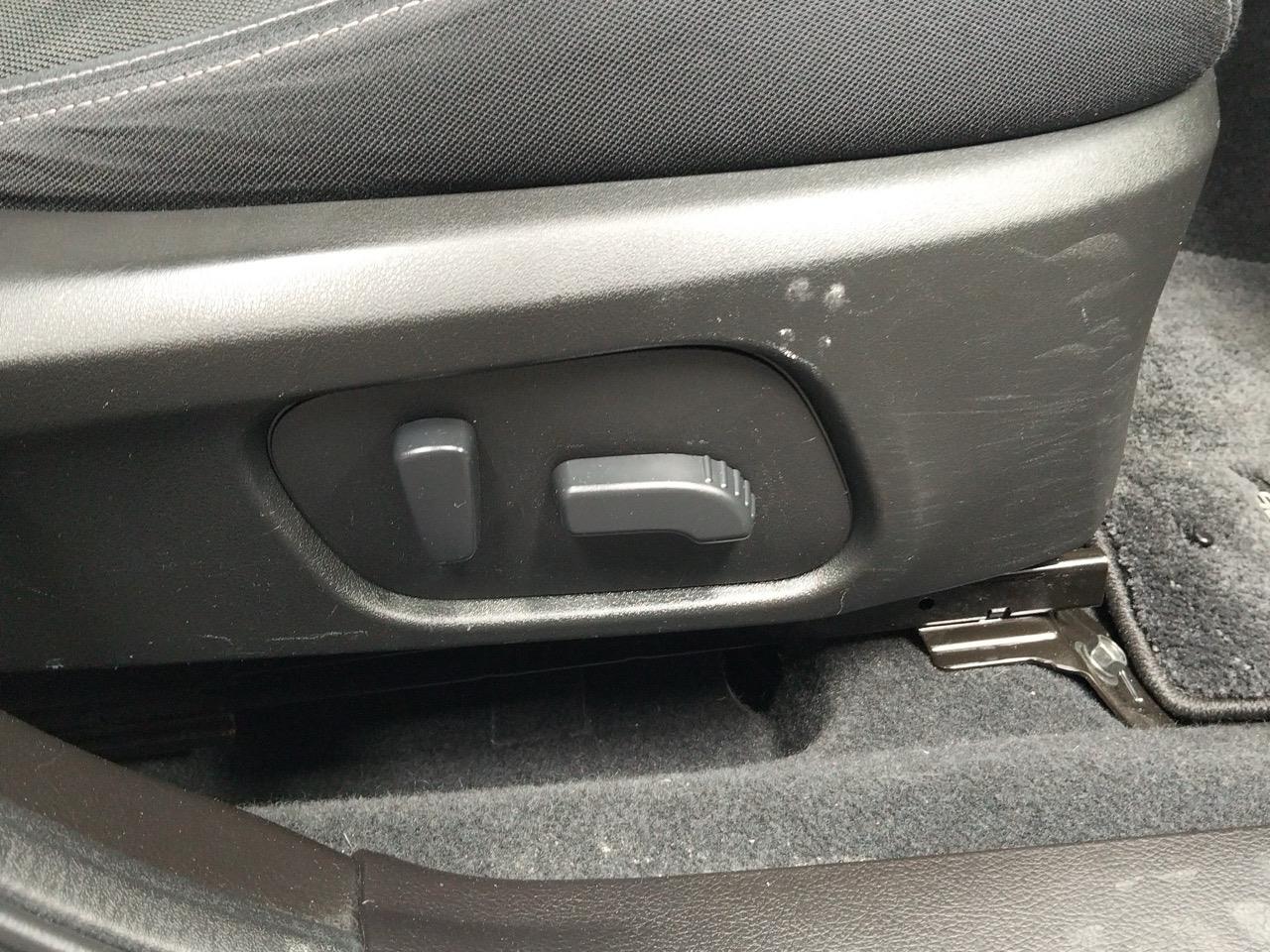 2013 Subaru XV 2.0i-L EYESIGHT 4WD RV/SUV AWD + CRUISE CONTROL + POWER ADJUSTMENT SEATS