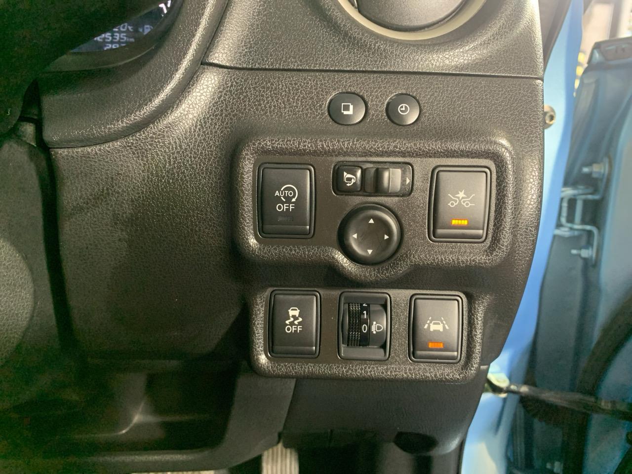 2015 Nissan Note 1.2 X Emergency Brake Package Hatchback LOW KMS + PUSH BUTTON START + AUTO LIGHTS