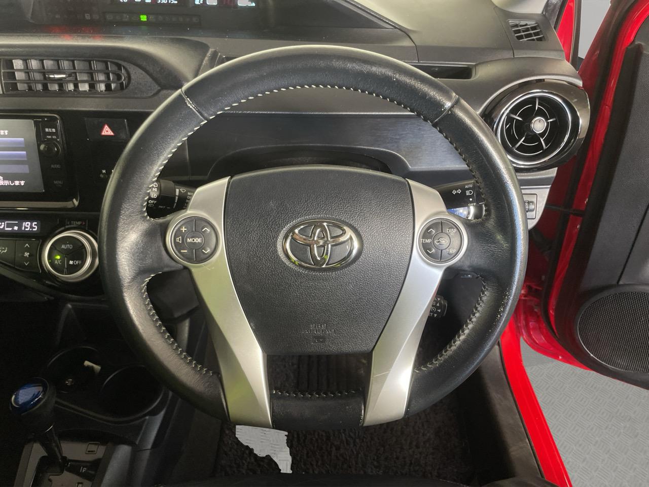 2016 Toyota Aqua Facelift Model S Hatchback CRUISE CONTROL + AUTO LIGHTS + REVERSING CAMERA