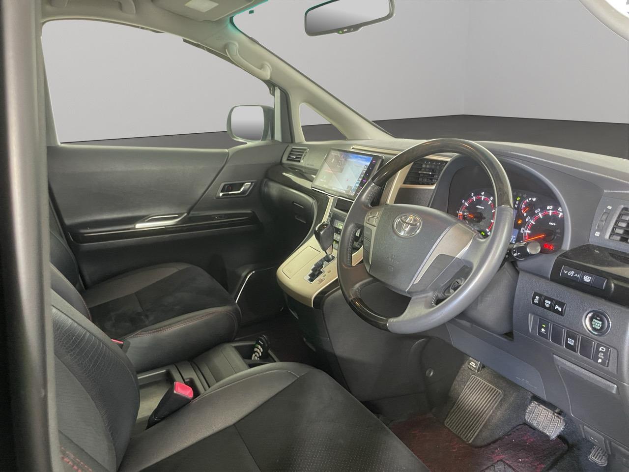 2013 Toyota Vellfire 2,4Z People Mover SUNROOF + REVERSING CAMERA + POWER REAR GATE