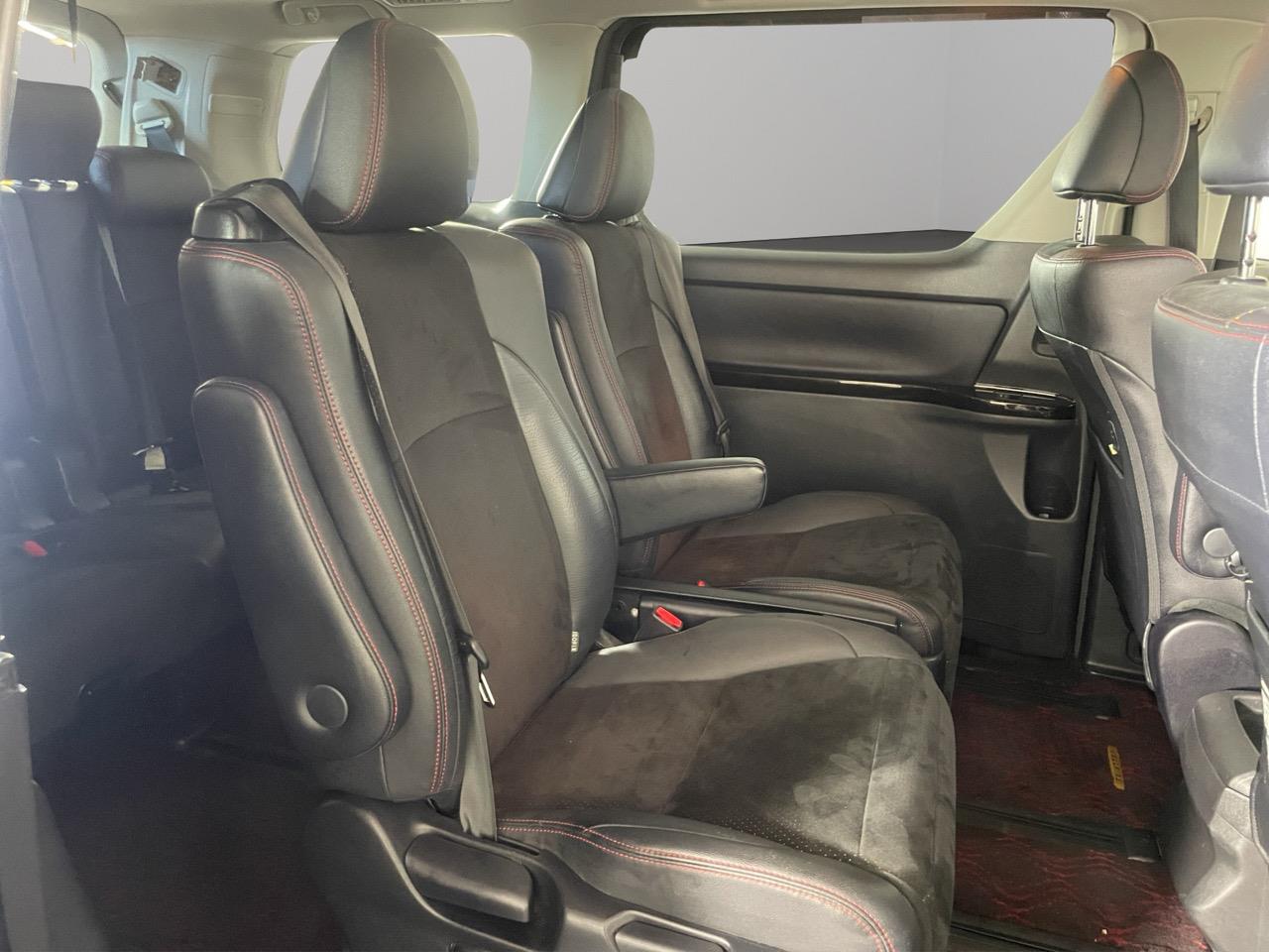 2013 Toyota Vellfire 2,4Z People Mover SUNROOF + REVERSING CAMERA + POWER REAR GATE