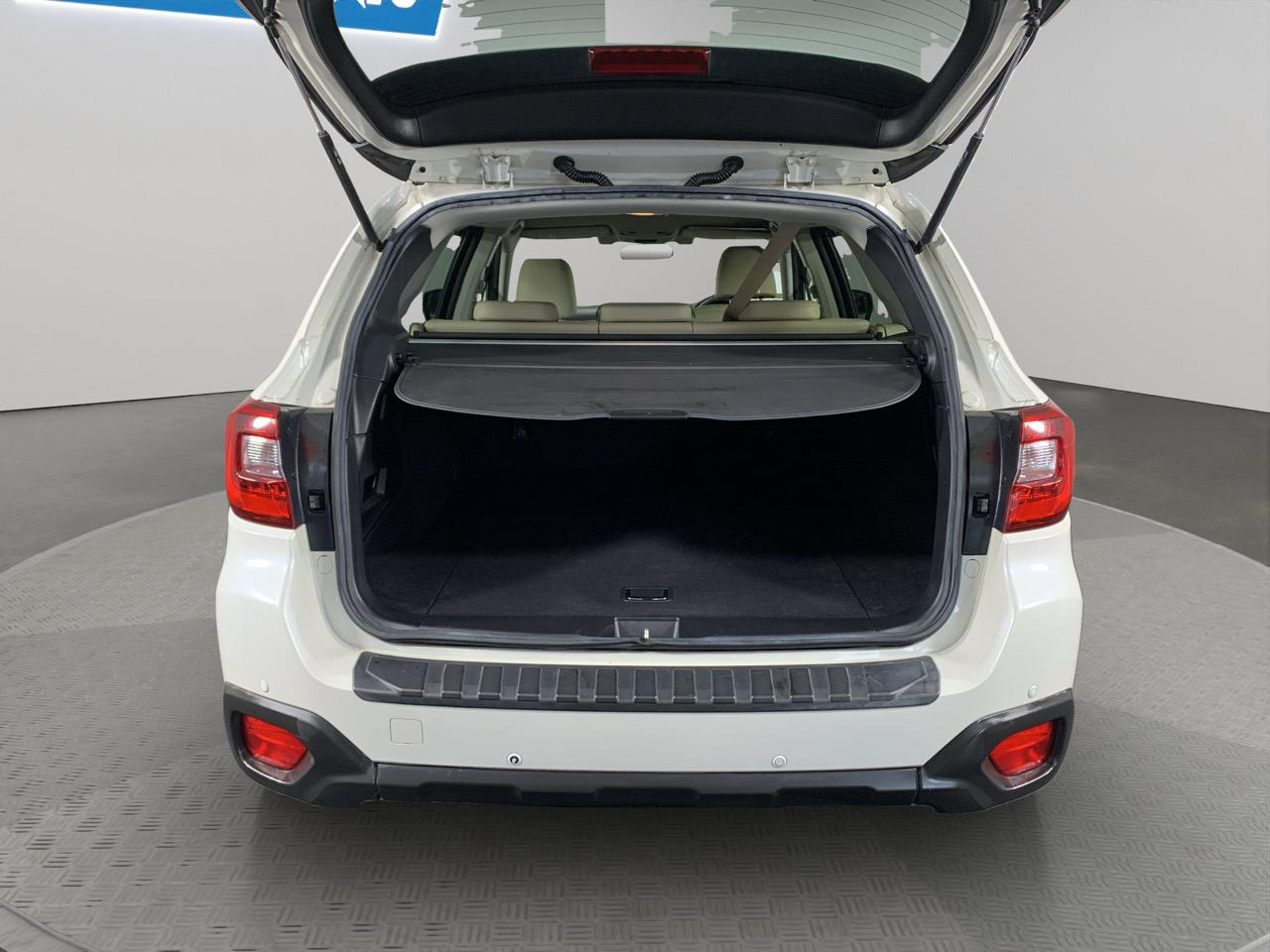 2015 Subaru Outback New Shape AWD Station Wagon AWD + EYE SIGHT SYSTEM + REVESING CAMERA