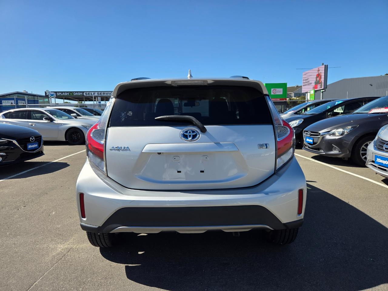 2018 Toyota Aqua Crossover Hatchback SMART KEY + REVERSING CAMERA + MAG WHEEL