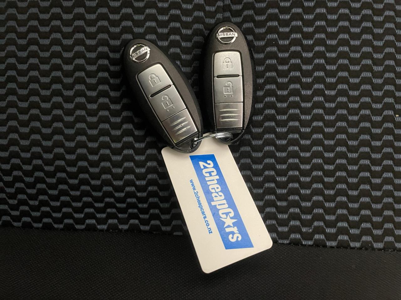 2014 Nissan Note 1.2 X Emergency Brake Package Hatchback PUSH BUTTON START + GREAT FUEL EFFICIENCY