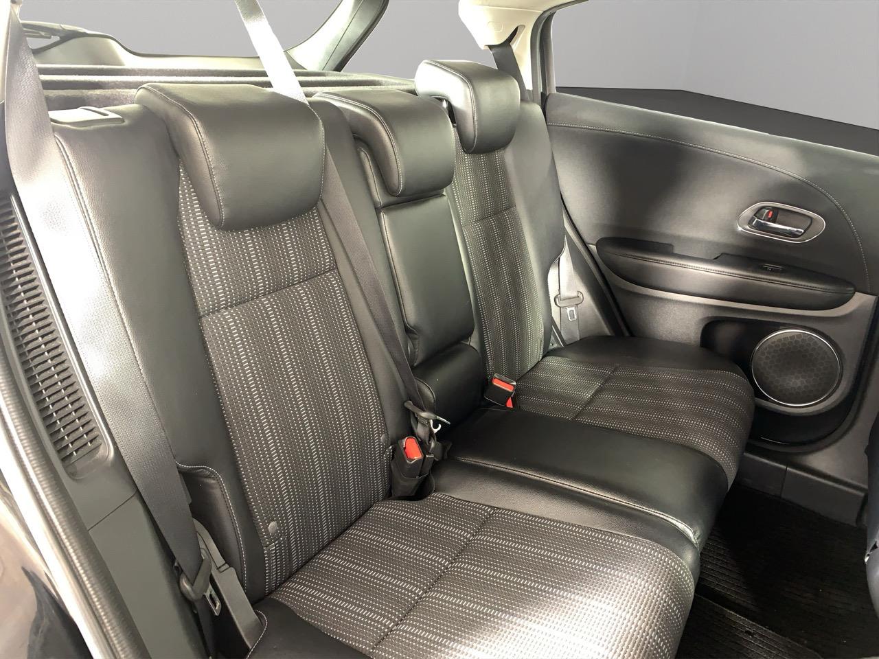 2014 Honda Vezel HYBRD Z Hatchback CRUISE CONTROL + HEATED SEATS + AUTO LIGHTS