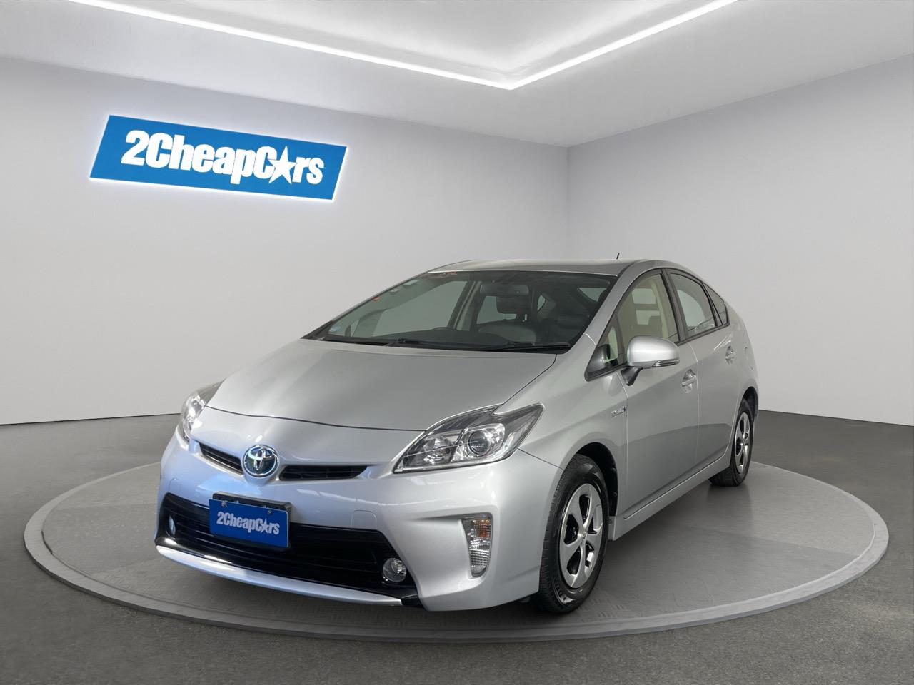 2012 Toyota Prius G Station Wagon
