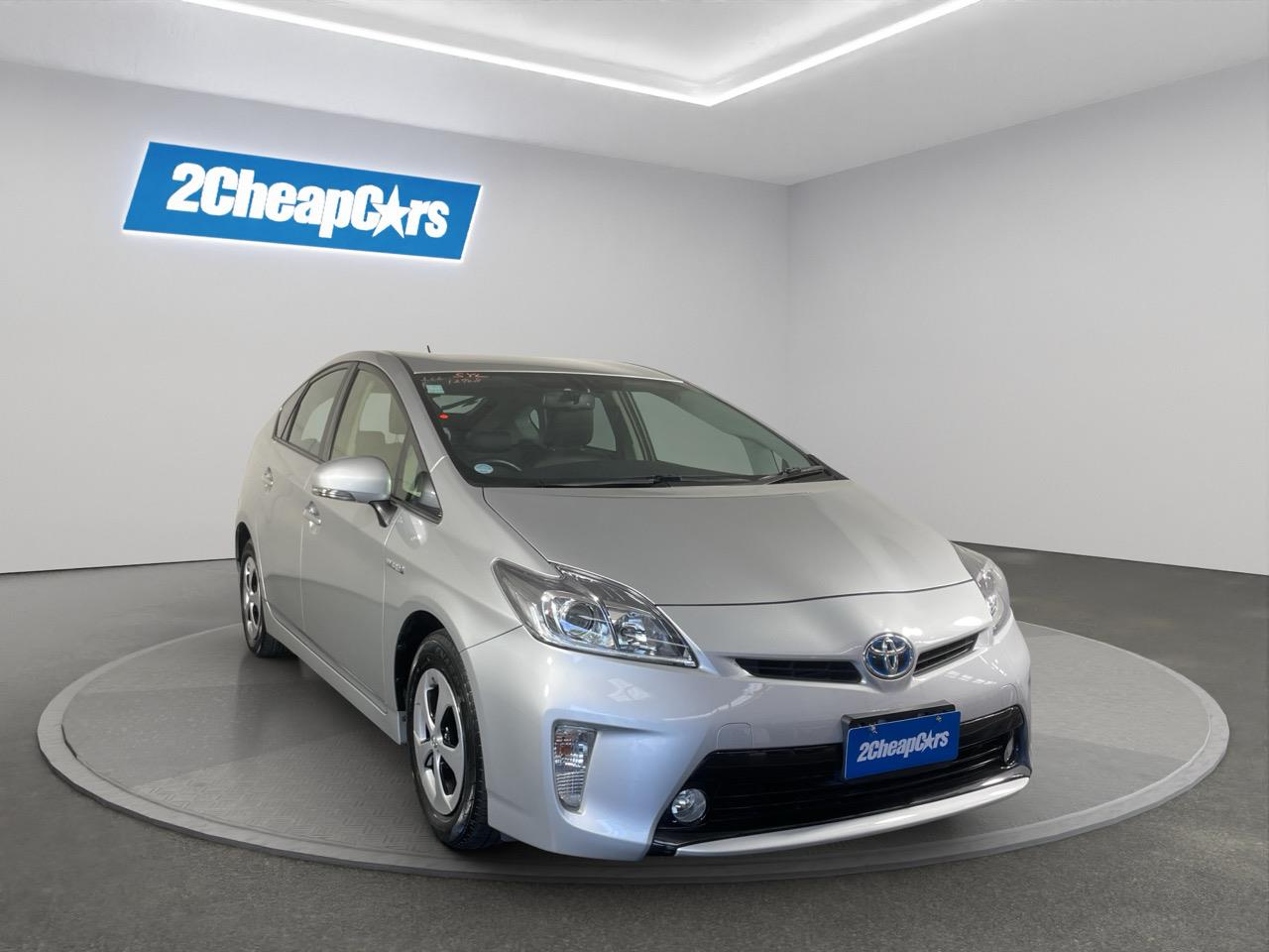 2012 Toyota Prius G Station Wagon CRUISE CONTROL + PUSH START + AUTO LIGHTS