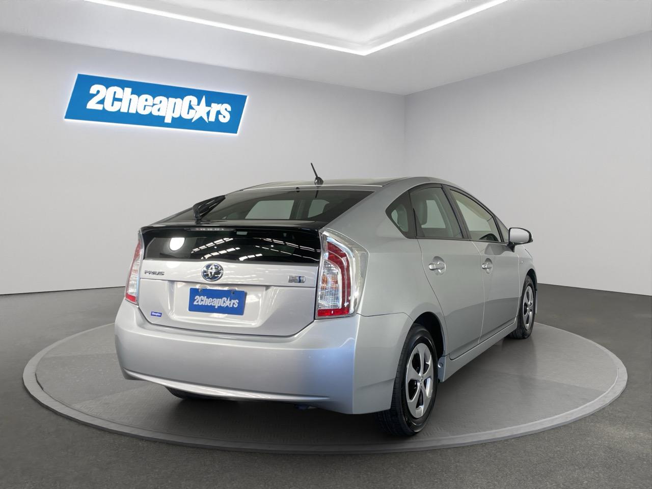 2012 Toyota Prius G Station Wagon CRUISE CONTROL + PUSH START + AUTO LIGHTS