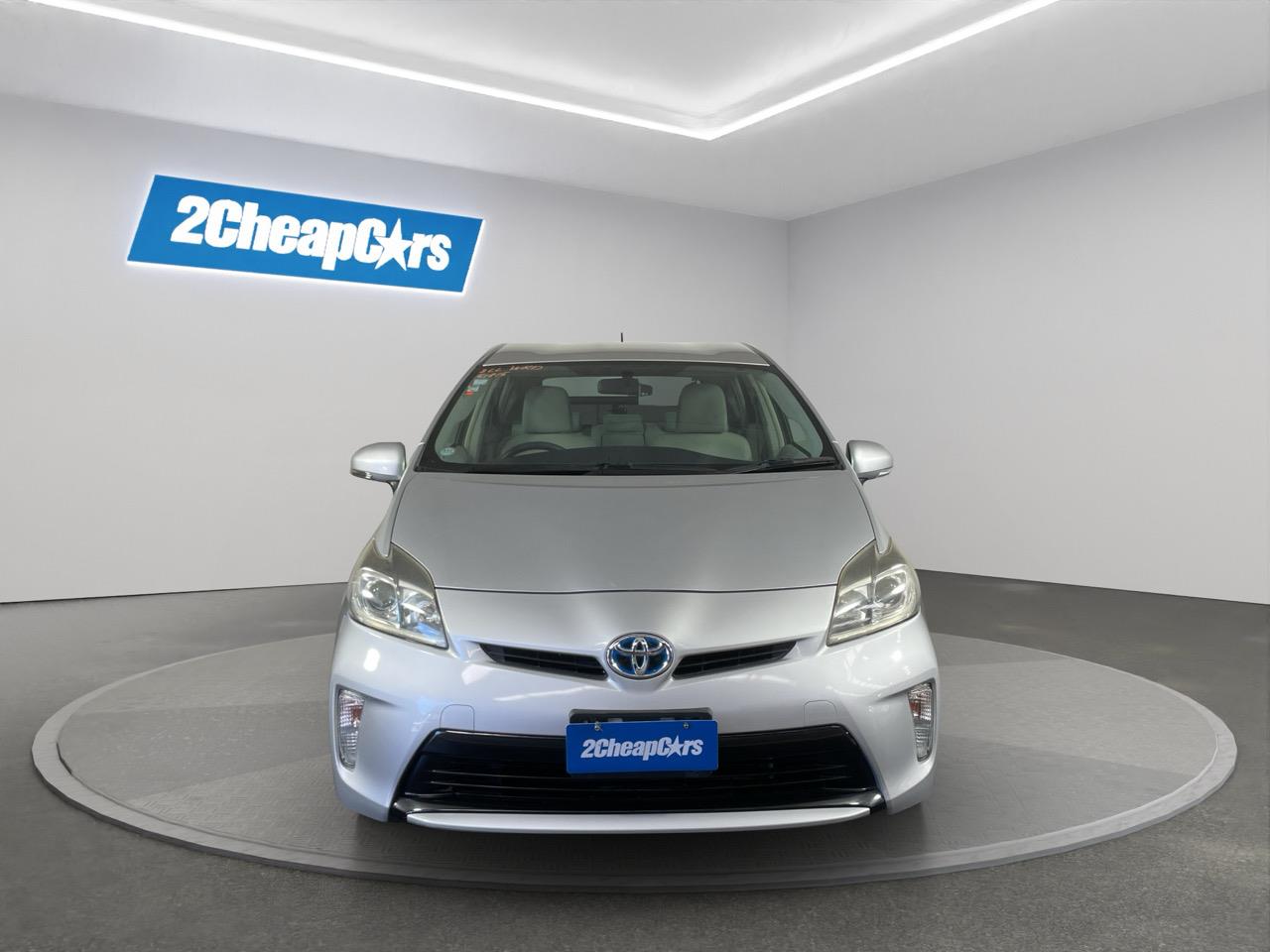 2012 Toyota Prius S Hatchback LOW KM + REVERSING CAMERA + AUTO LIGHTS
