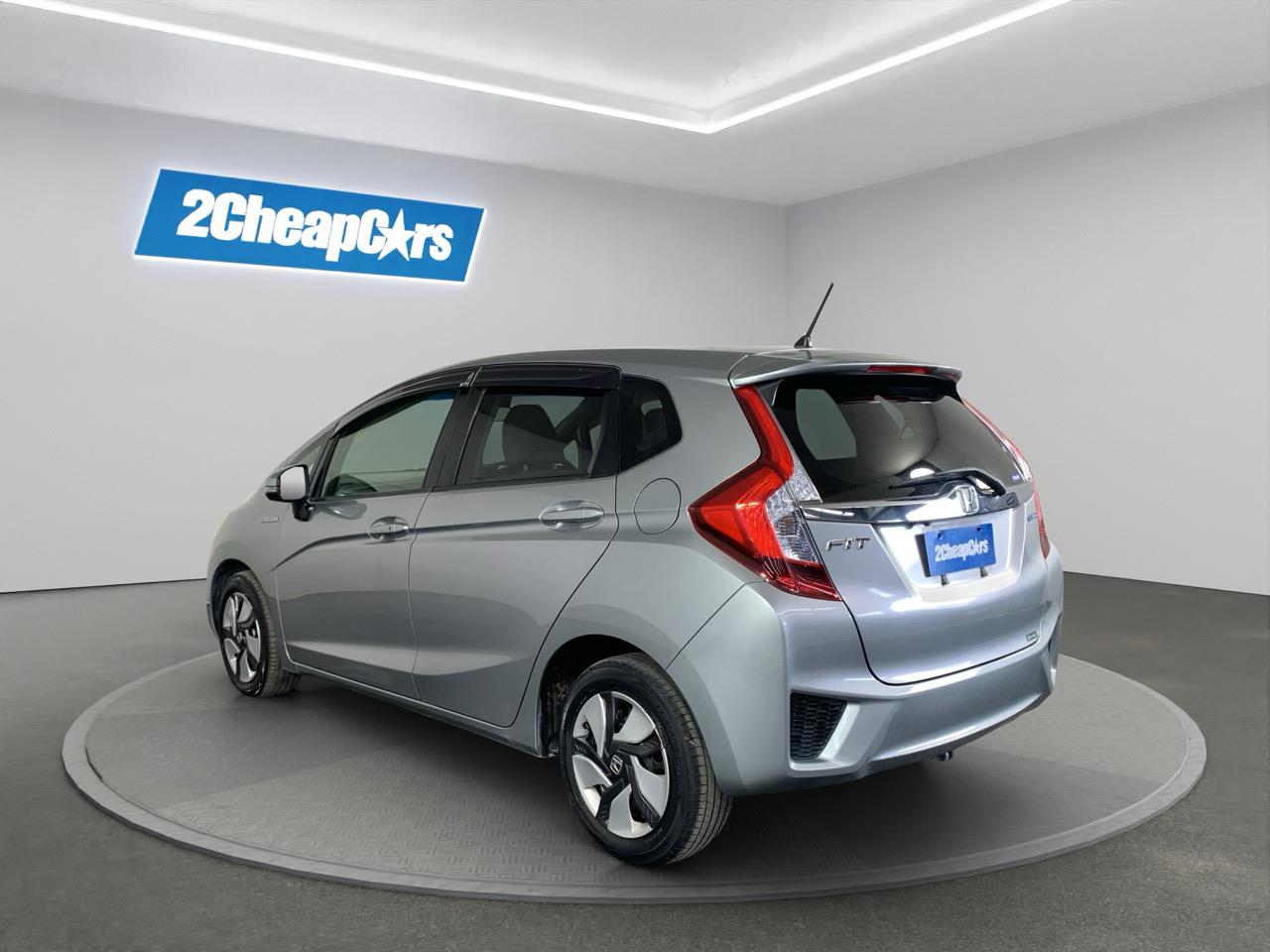 2013 Honda Fit Jazz Hybrid New Shape Hatchback REVERSING CAMERA + PUSH BUTTON START + AUTO LIGHTS