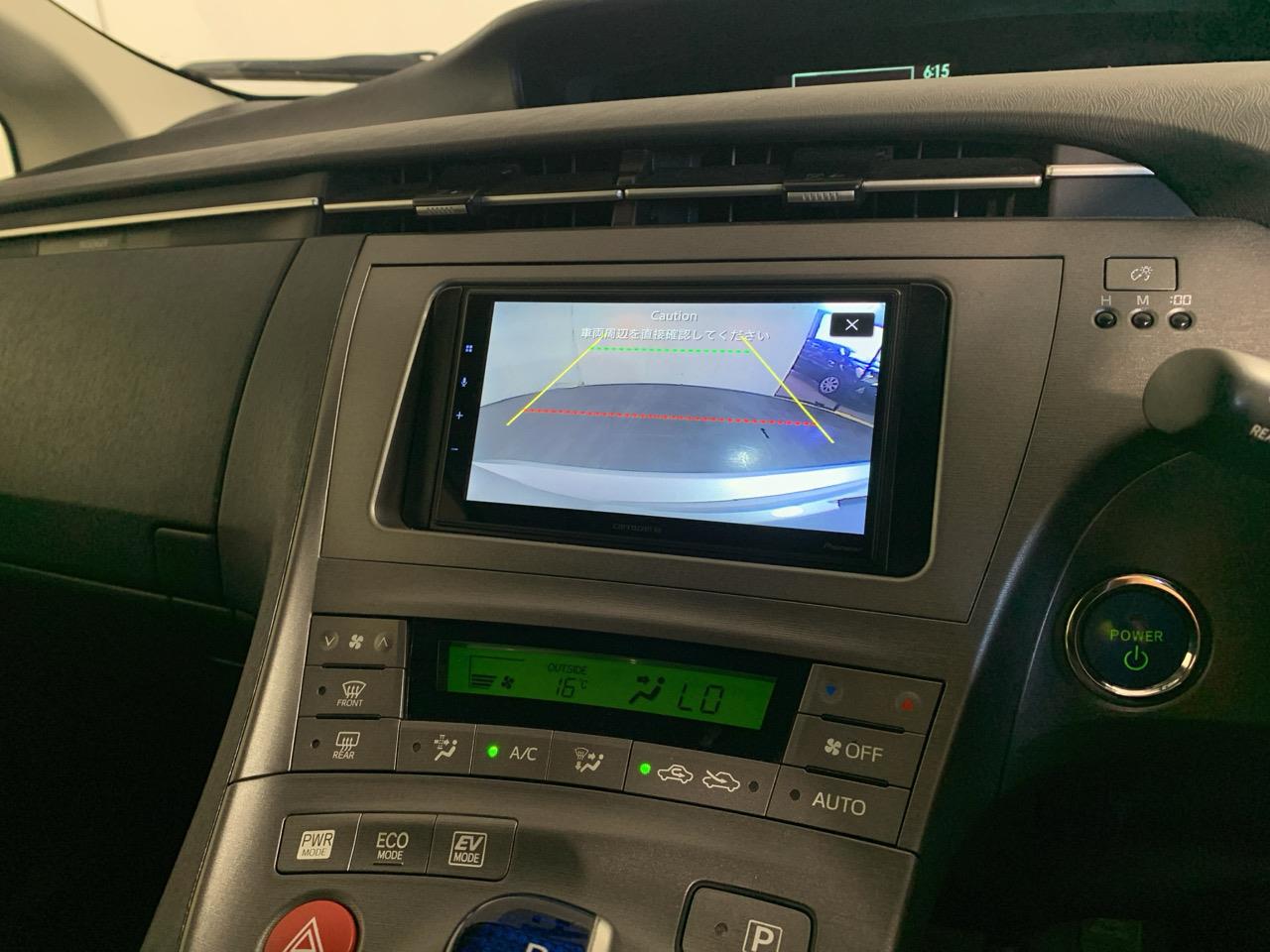 2012 Toyota Prius S Hatchback PUSH BUTTON START + AUTO LIGHTS + REVERSING CAMERA