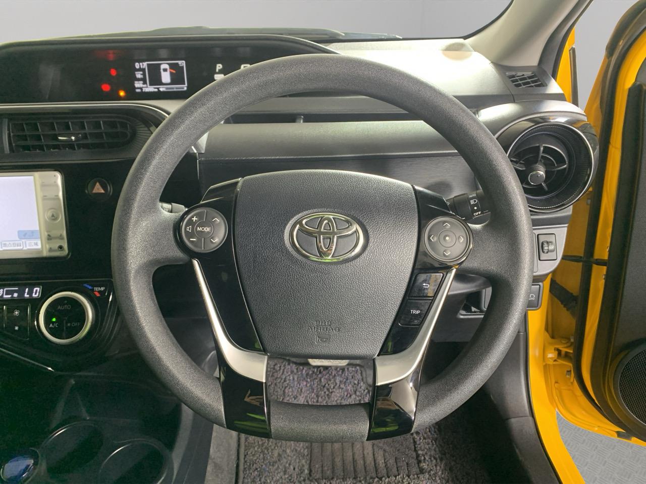 2017 Toyota Aqua New Shape G Hatchback REVERSING CAMERA + HEATED SEATS + AUTO LIGHTS