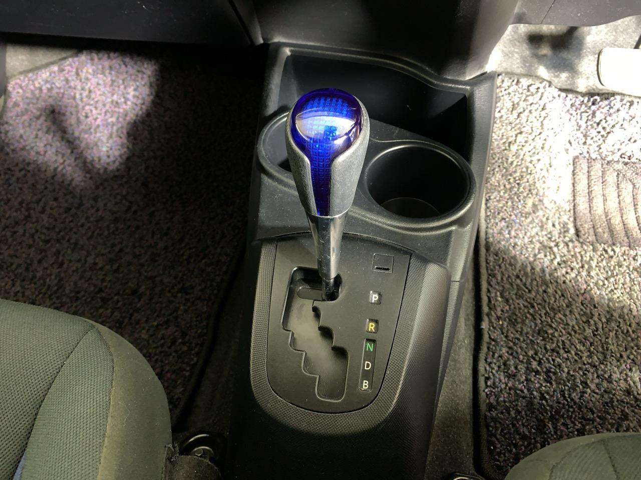 2017 Toyota Aqua New Shape G Hatchback REVERSING CAMERA + HEATED SEATS + AUTO LIGHTS