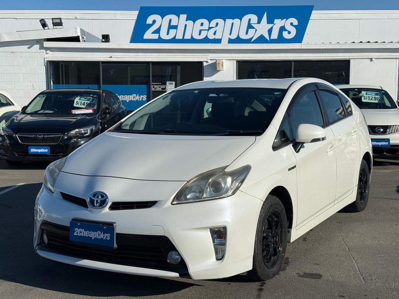2015 Toyota Prius Hybrid Hatchback