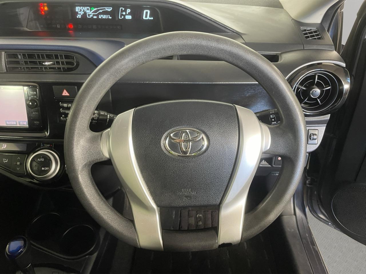 2015 Toyota Aqua Facelift Model S Hatchback PUSH BUTTON START + AUTO LIGHTS