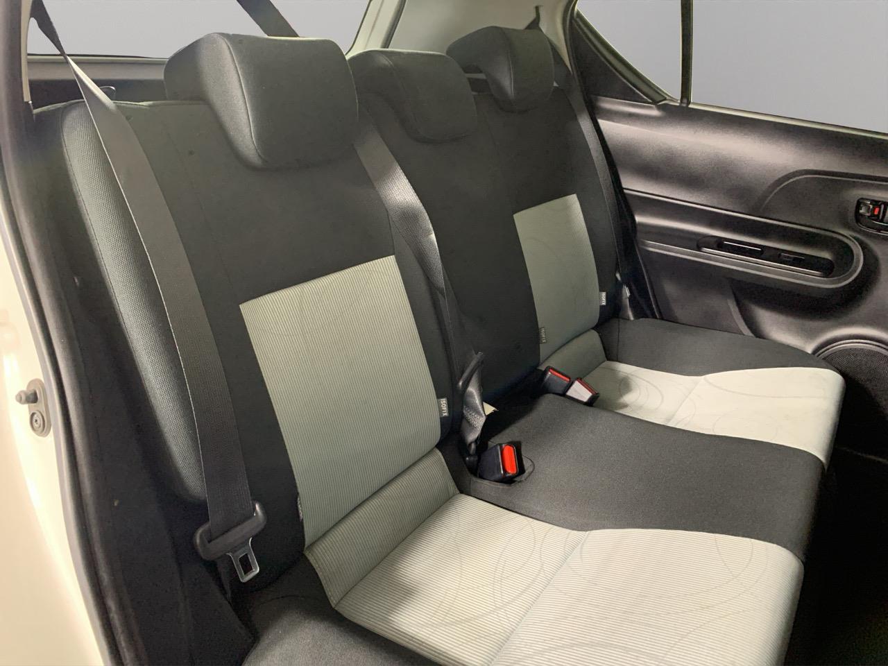 2014 Toyota Aqua S Hatchback PUSH START + REVERSING CAMERA + AUTO LIGHTS