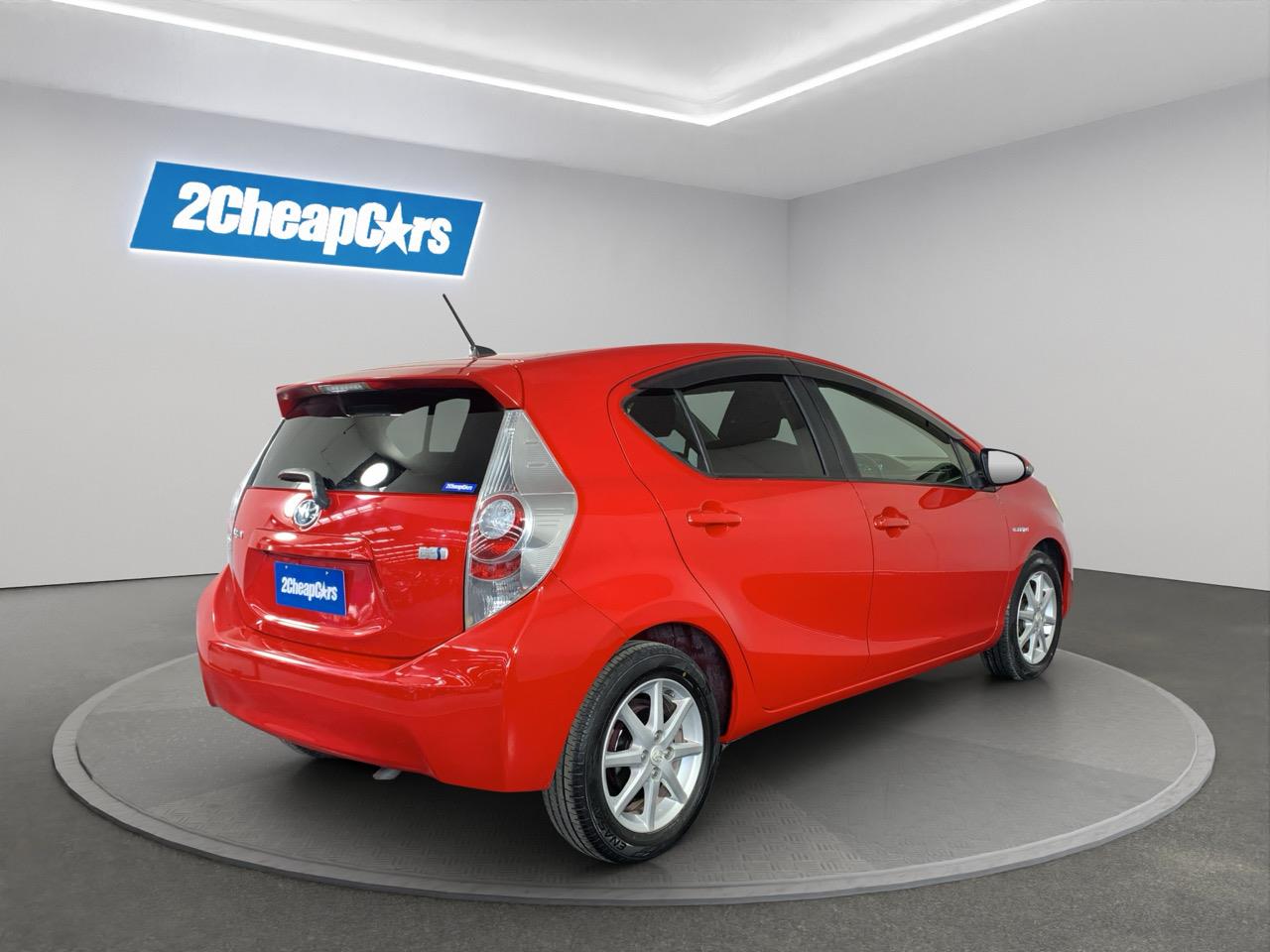 2013 Toyota Aqua G Hatchback HEATED SEATS+ PUSH BUTTON START + AUTO LIGHTS