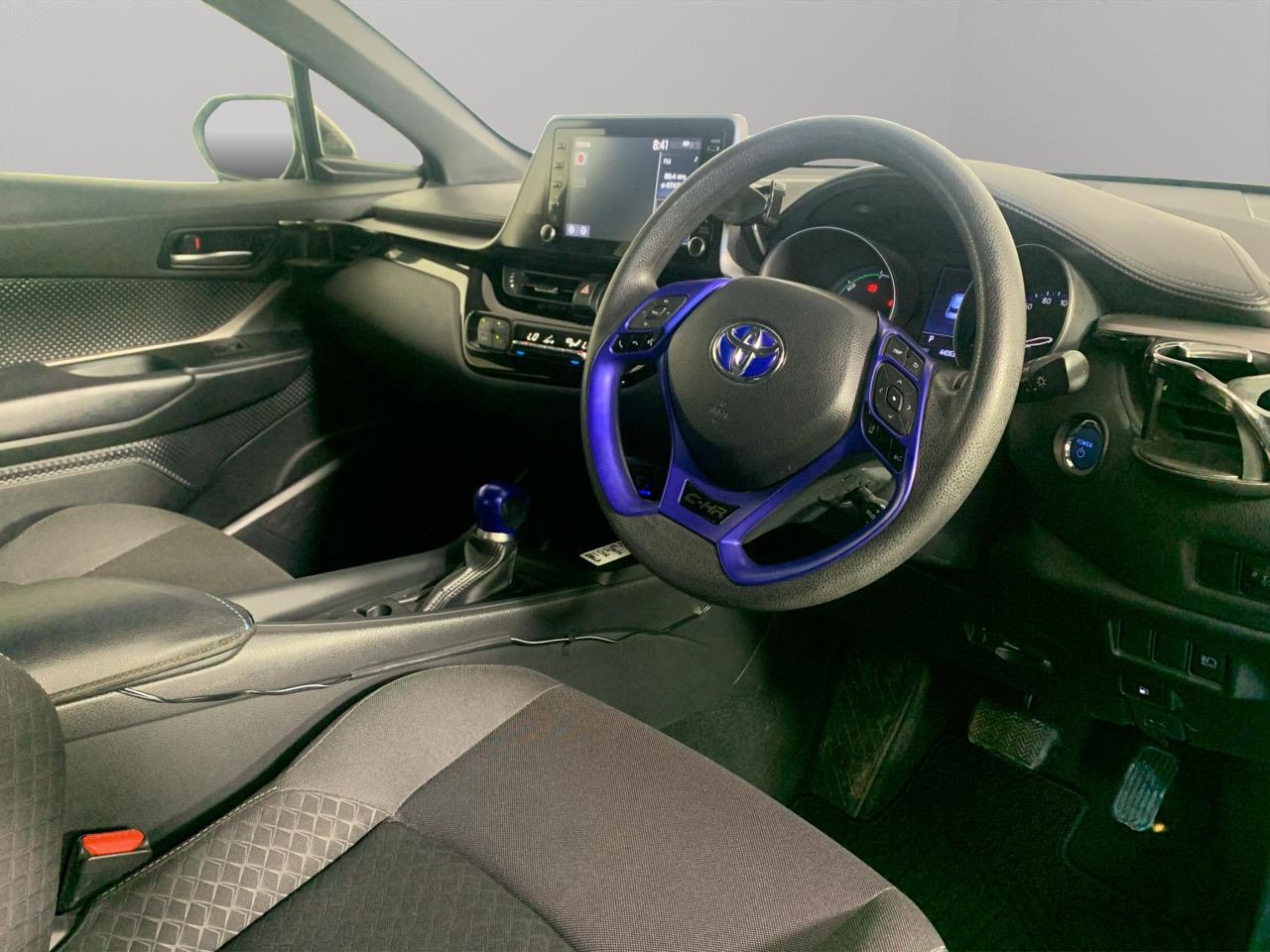 2019 Toyota C-HR HYBRID S RV/SUV LOW KMS + CRUISE CONTROL + AUTO LIGHTS