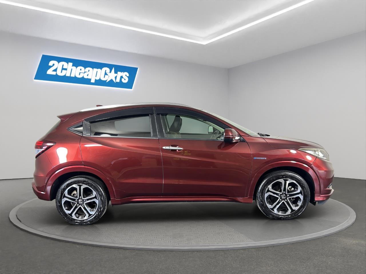 2014 Honda Vezel HYBRD Z RV/SUV REVERSING CAMERA + AUTO LIGHTS + PUSH START