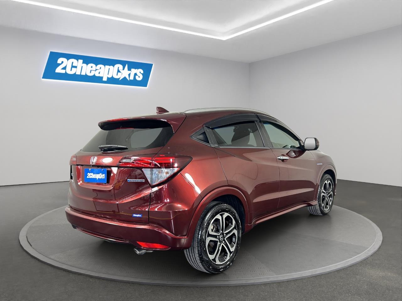 2014 Honda Vezel HYBRD Z RV/SUV REVERSING CAMERA + AUTO LIGHTS + PUSH START