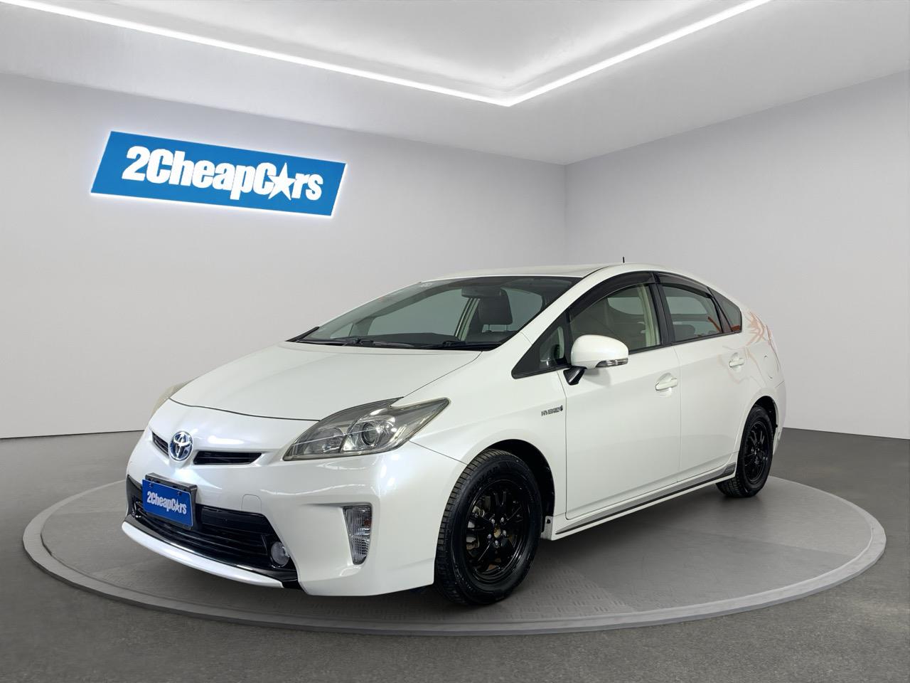 2013 Toyota Prius S Hatchback