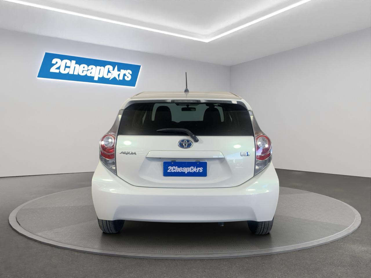 2013 Toyota Aqua S Hatchback PUSH BUTTON START + AUTO LIGHTS + REVERSING CAMERA