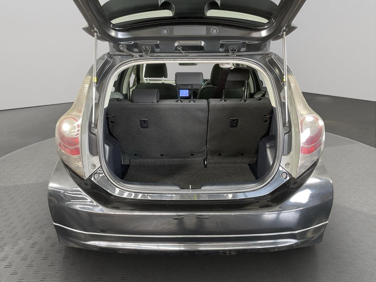 2013 Toyota Aqua S AERO Hatchback REVERSING CAMERA + HEATED SEATS + PUSH START