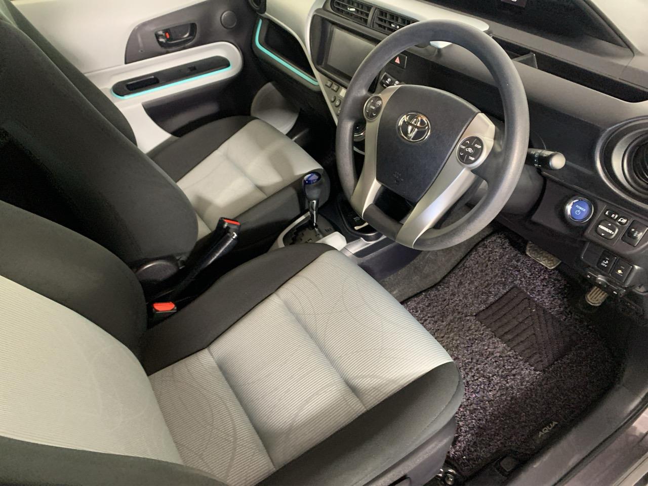 2013 Toyota Aqua G Hatchback HEATED SEATS + PUSH BUTTON START + AUTO LIGHTS