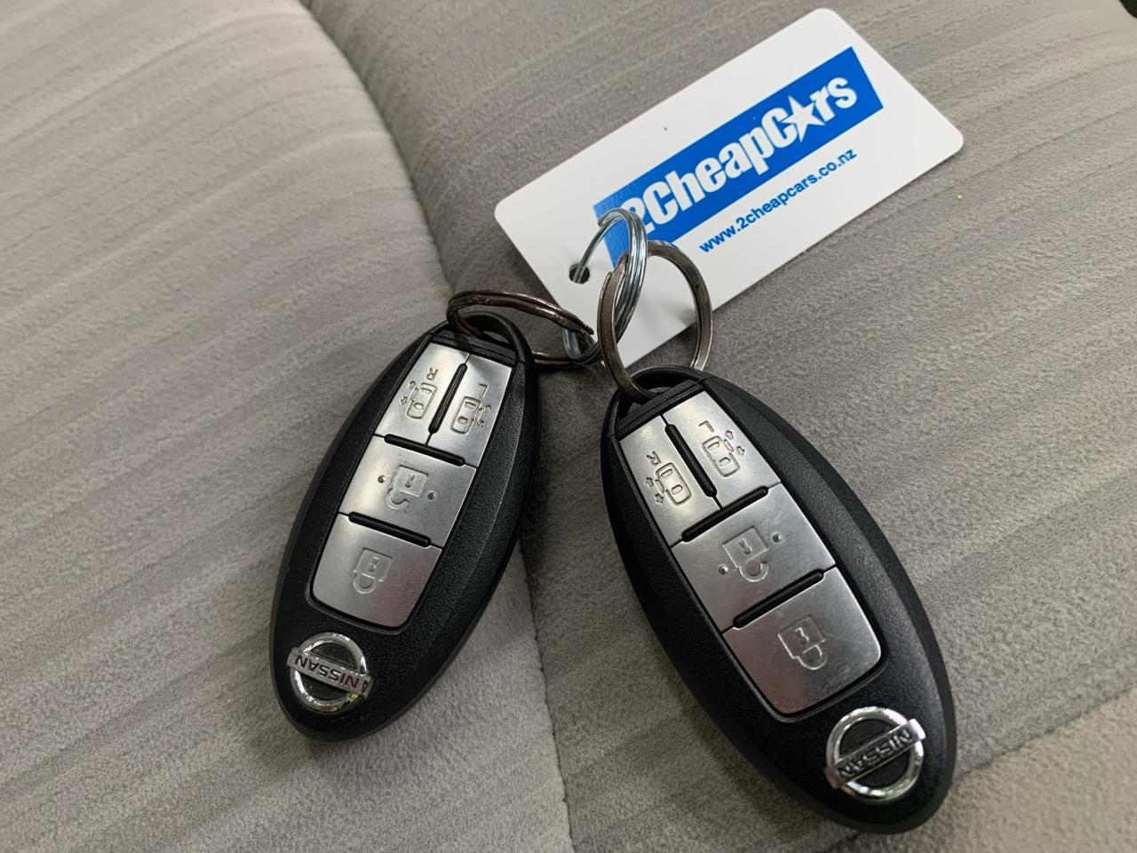 2012 Nissan Serena 20G S Hybrid People Mover CRUISE CONTROL + POWER SLIDING DOORS + AUTO LIGHTS