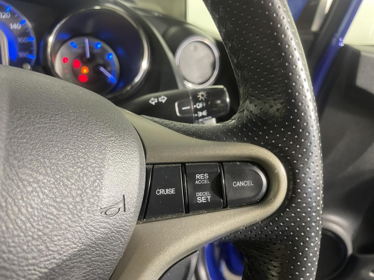 2013 Honda Fit Jazz Hybrid Hatchback REVERSING CAMERA + CRUISE CONTROL