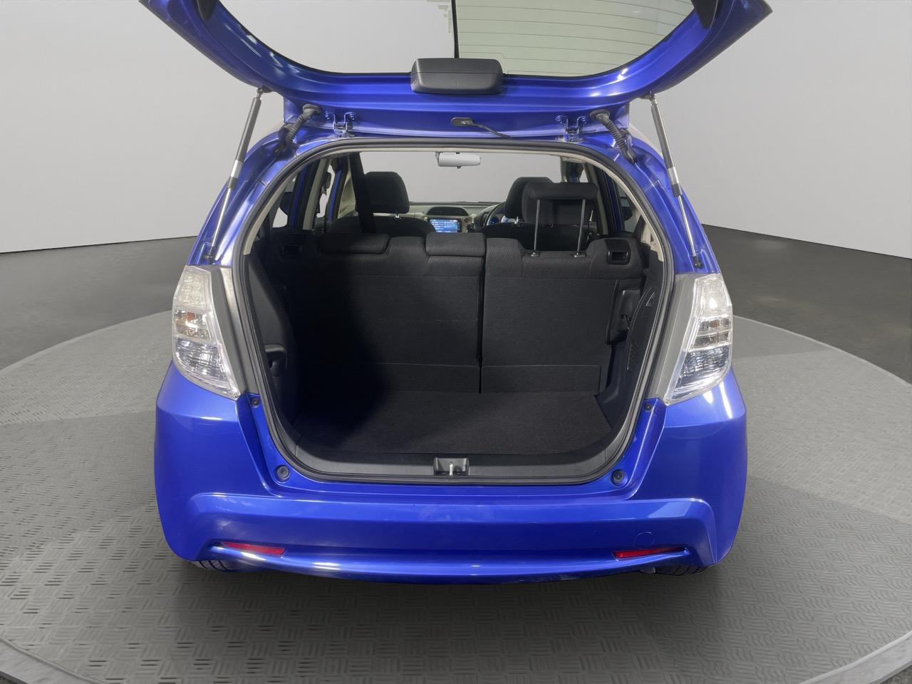 2013 Honda Fit Jazz Hybrid Hatchback REVERSING CAMERA + CRUISE CONTROL