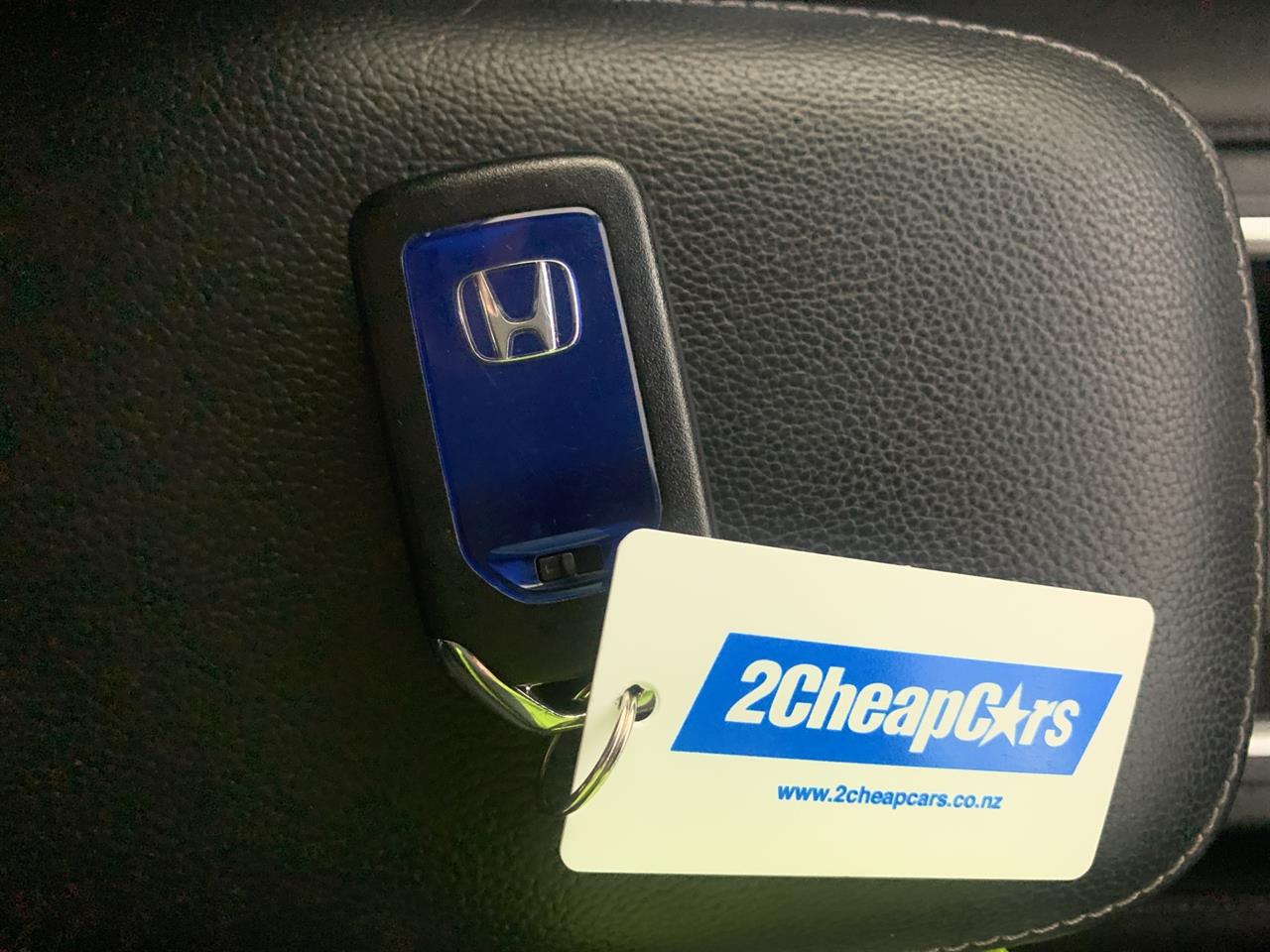 2016 Honda Shuttle HYBRID Z Station Wagon GREAT SPACE + PUSH SRART + REVESING CAMERA