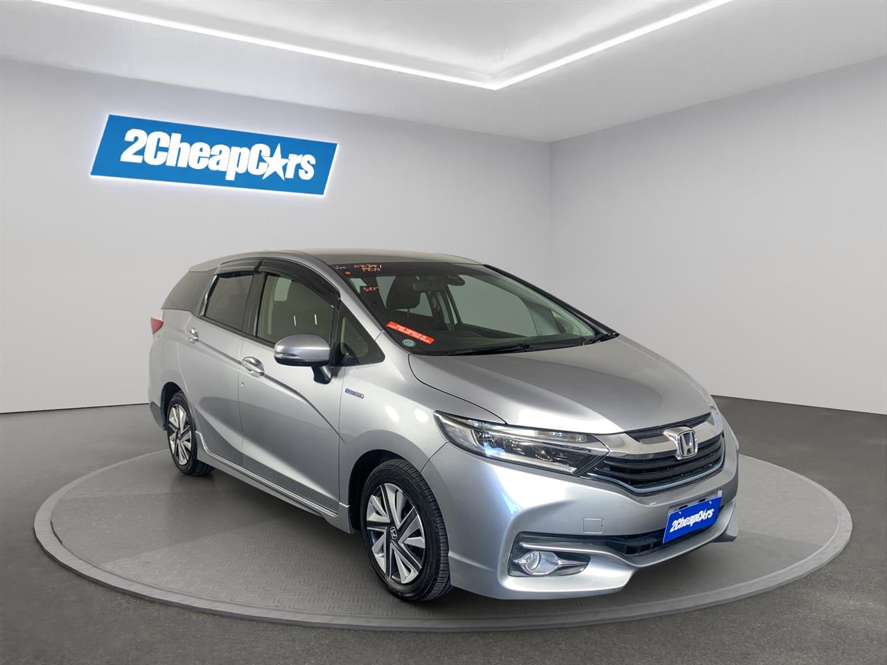 2016 Honda Shuttle HYBRID Z Station Wagon GREAT SPACE + PUSH SRART + REVESING CAMERA