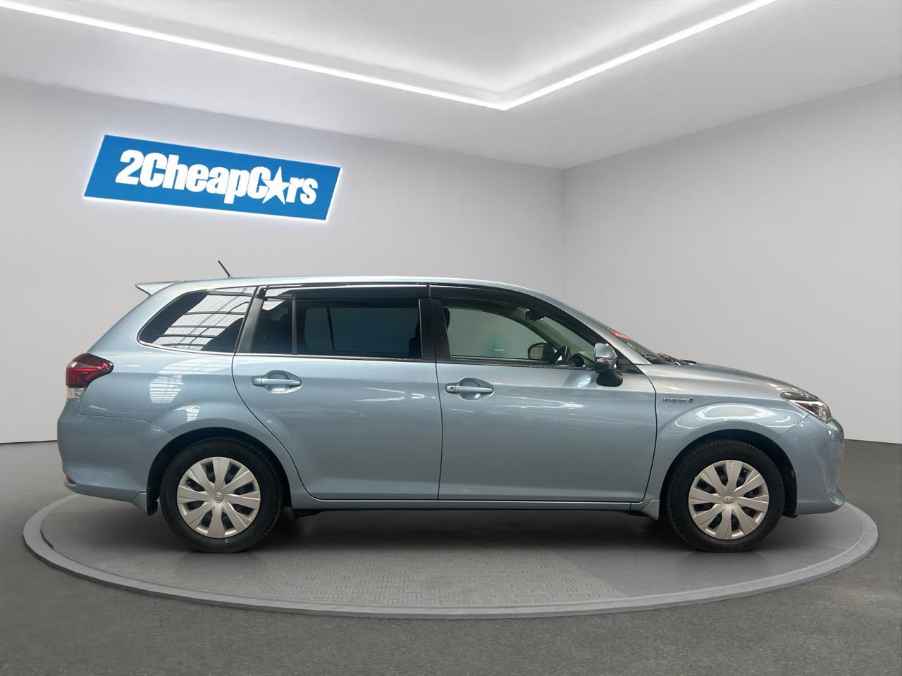 2015 Toyota Corolla Fielder Hybrid Station Wagon PUSH BUTTON START + AUTO LIGHTS + REVERSING CAMERA