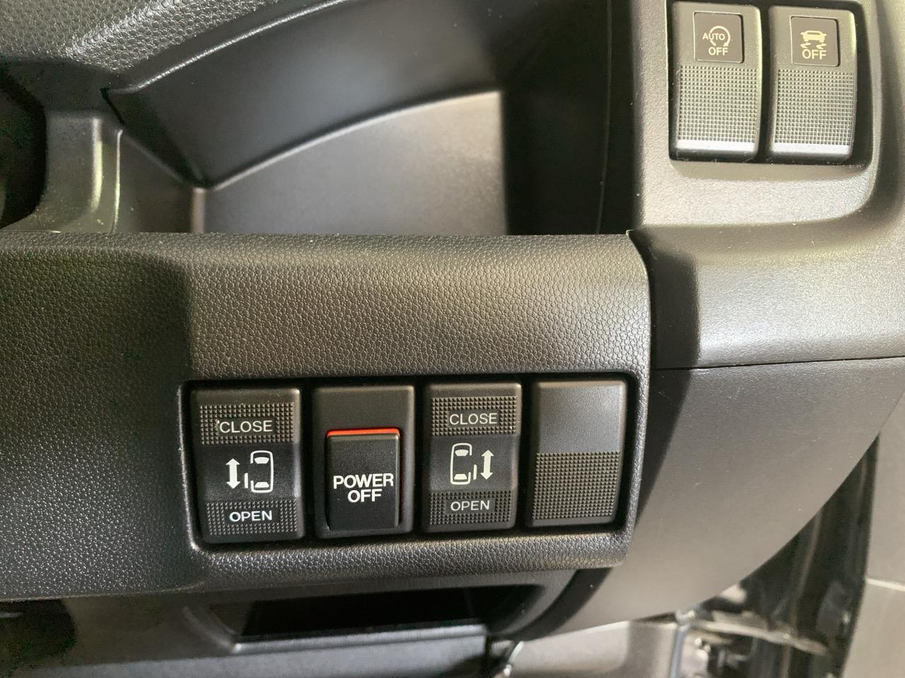 2013 Nissan Lafesta High way star Station Wagon CRUISE CONTROL + POWER SLIDING DOORS + TIPTRONIC