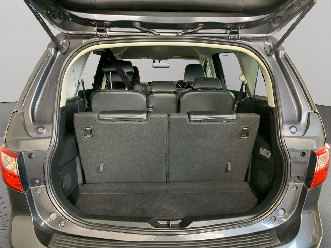 2013 Nissan Lafesta High way star Station Wagon CRUISE CONTROL + POWER SLIDING DOORS + TIPTRONIC