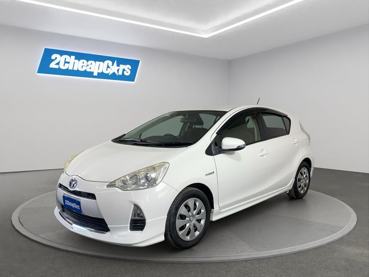 2013 Toyota Aqua S Hatchback
