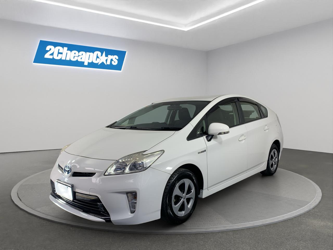 2014 Toyota Prius Hybrid Hatchback