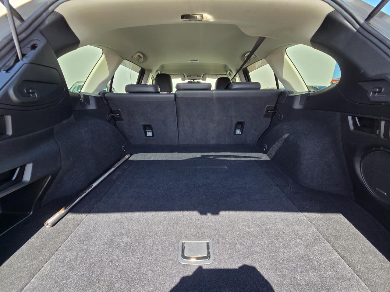 2015 Subaru Outback New Shape AWD RV/SUV AWD + PADDLE SHIFT + REVERSING CAMERA