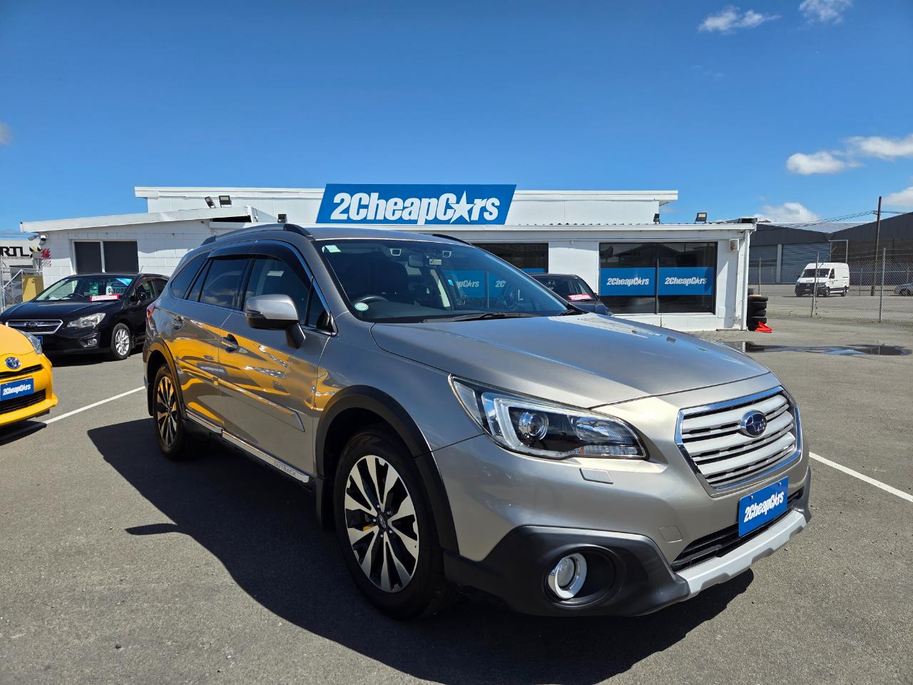 2015 Subaru Outback New Shape AWD RV/SUV AWD + PADDLE SHIFT + REVERSING CAMERA