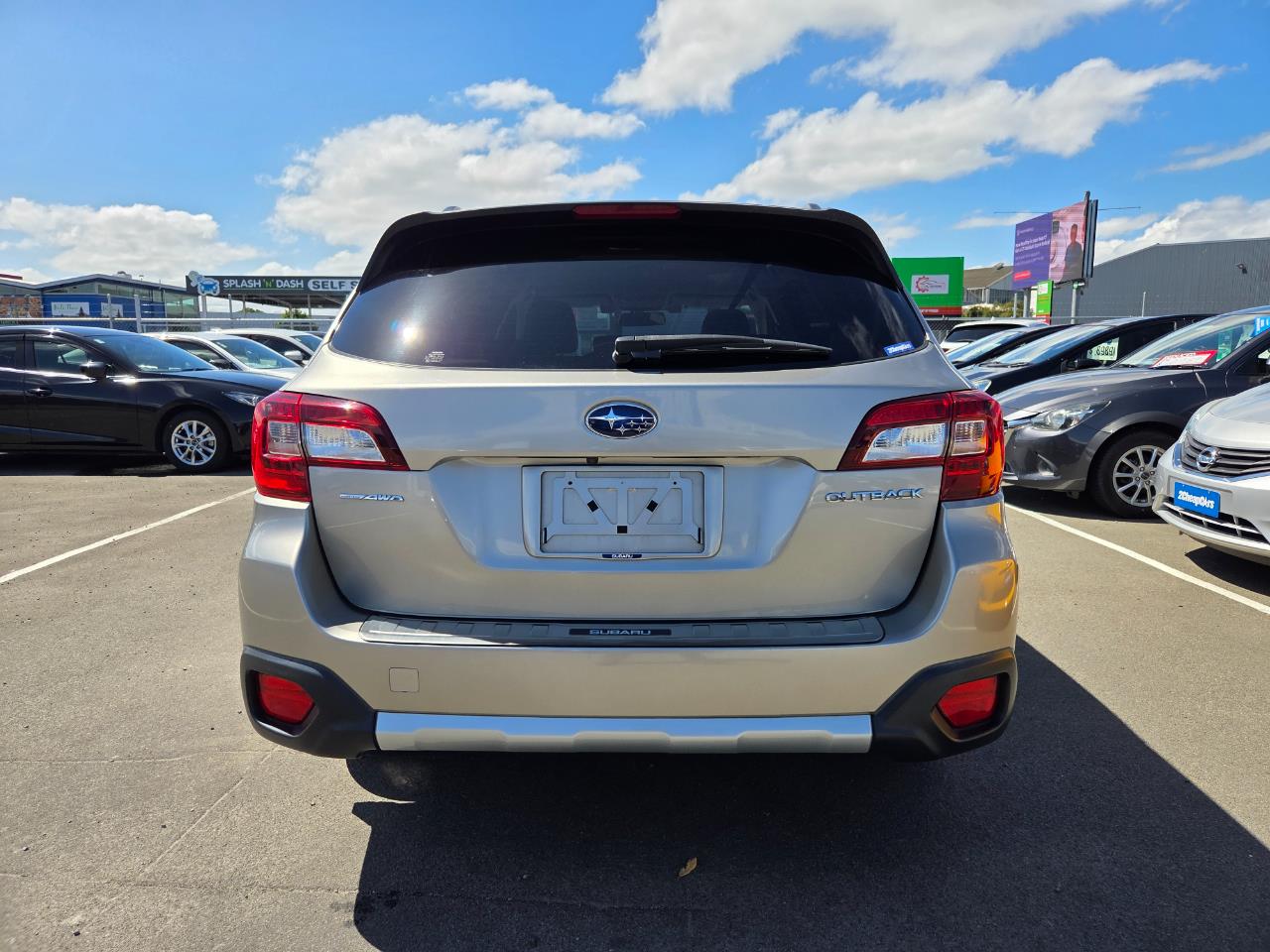 2015 Subaru Outback New Shape AWD RV/SUV AWD + PADDLE SHIFT + REVERSING CAMERA